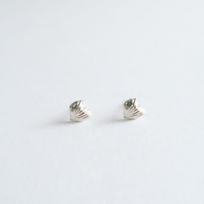 DOL Silver 925 Heart Shell Earring