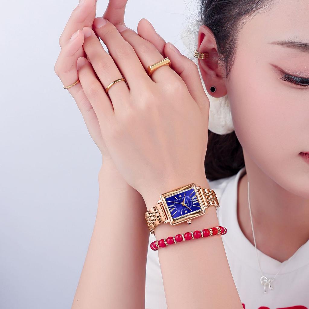 Petite Montre Carrée Femme Niche Luxe Léger Carrée Rétro Incrustée de Diamants Mode Étanche Tempérament Montre à Quartz