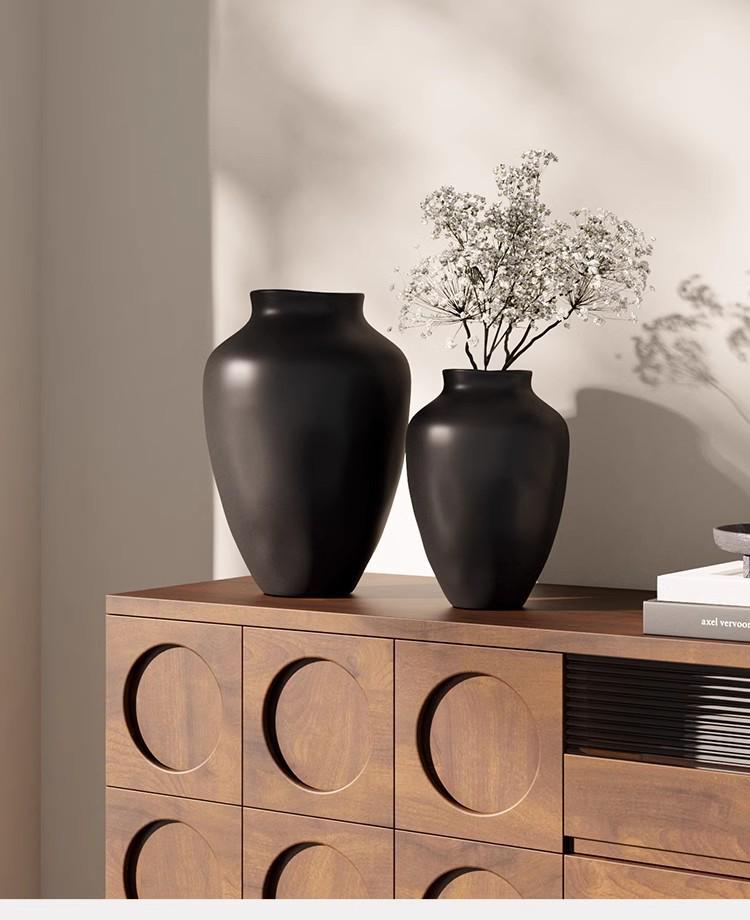Mid-Century Wabi-Sabi Black & White Ceramic Hydroponic Vase - Matte Finish for Retro Flower Arrangements