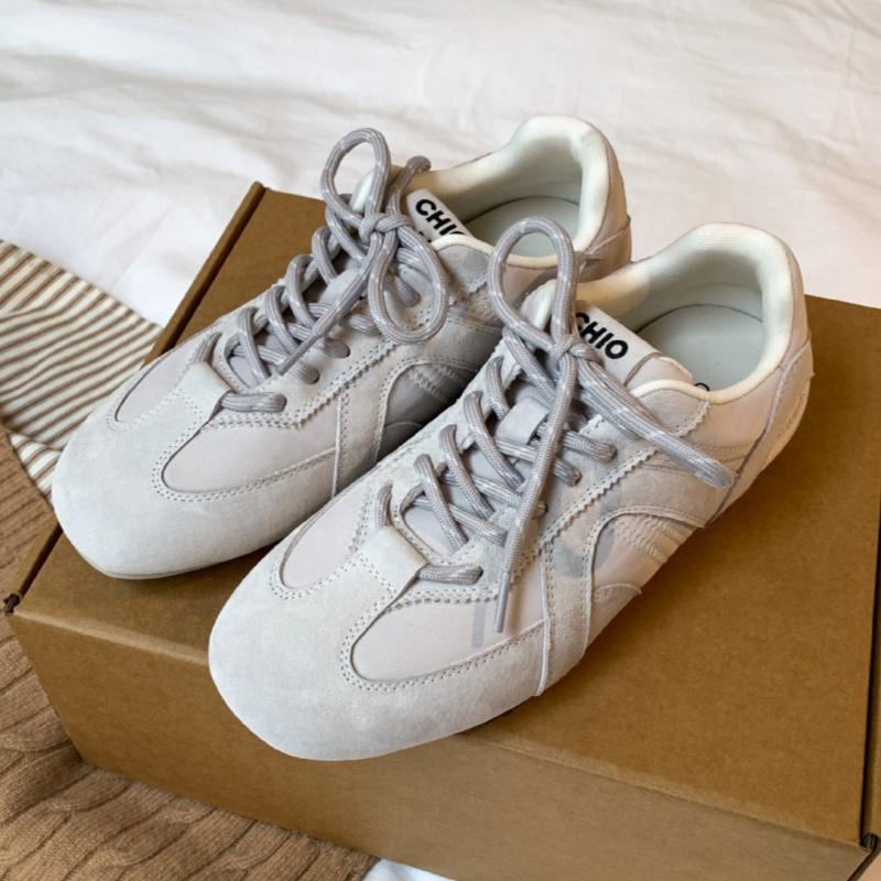 Fashion Women Shoes Spring New Soft Bottom Breathable Casual Board Shoes Soft sole Lace Up Ladies Sneakers Walking Flats Shoes for Women