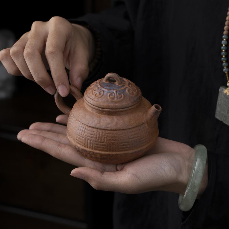 Retro Japanese Style Pot Teapot Kung Fu Coarse pottery Tea Making Device Tea Infuser Tea Kettle Chinese Small Teapot