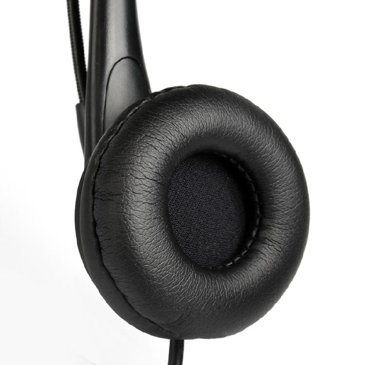 Computer Headsets With Clear Auditory USB Type C Adapter 3.5mm Connection Comfortable Ear Cushions Office Use