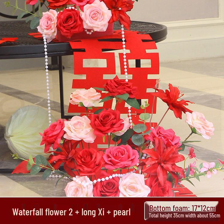 Wedding Floral Decorations: Bedside, Dining, and Desktop Arrangements for Festive Occasions and Engagements.