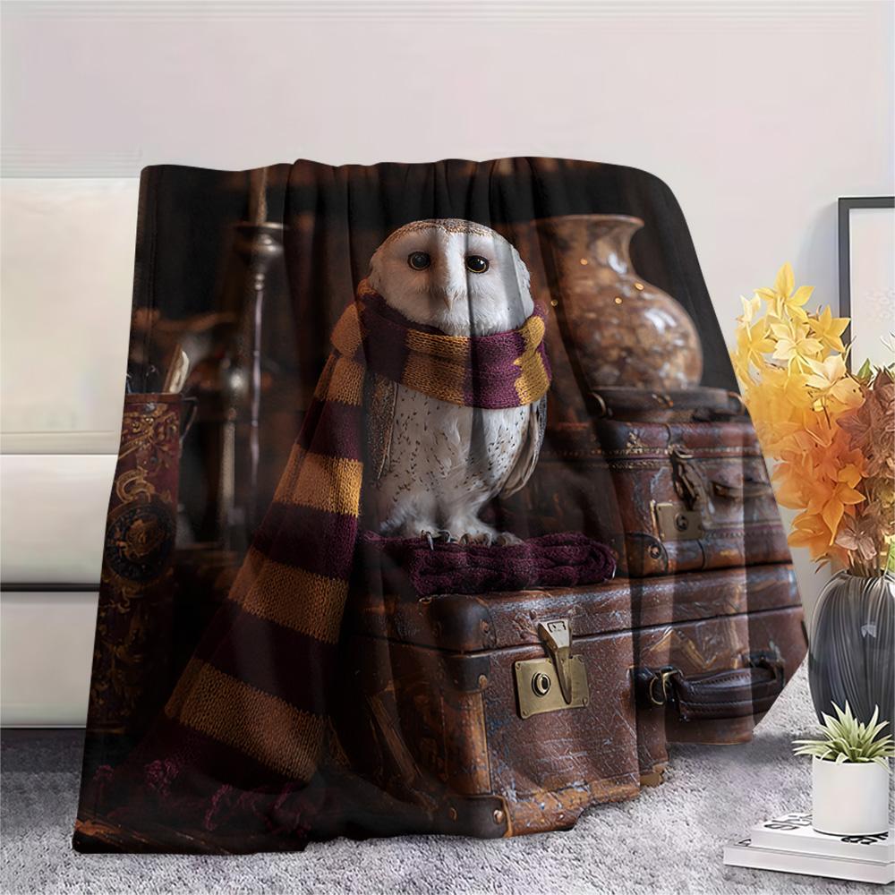 

Owl Print Flannel Blanket, High quality Comfortable for All Seasons, Home Decor, Warmth and Comfort, Perfect for Christmas Gifts 80cm x 120cm