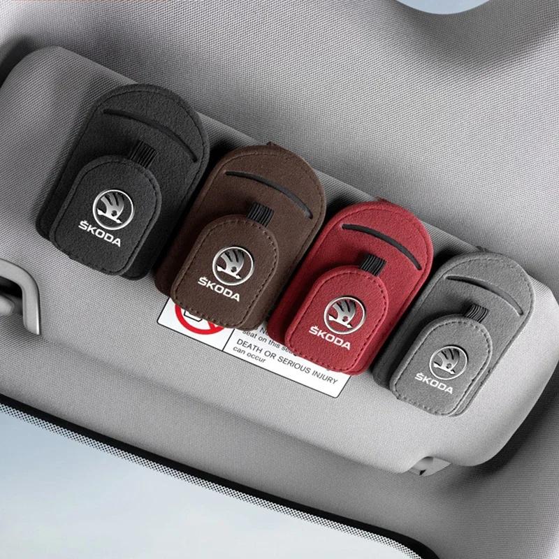 HLLQ9 Multifunction Car Sun Visor Glasses Clip Magnetic Sunglasses Holder for Skoda Karoq Rapid Fabia Kamiq Yeti Octavia Superb Kodiaq