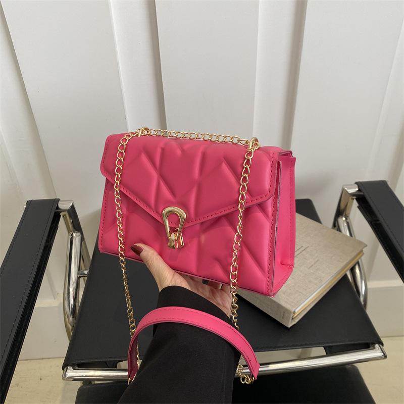 

Популярна цього року жіноча сумка 2024 нова модна трендова сумка-месенджер зі зморшкуватою текстурою, модна жіноча сумочка троянди рожеві кольору