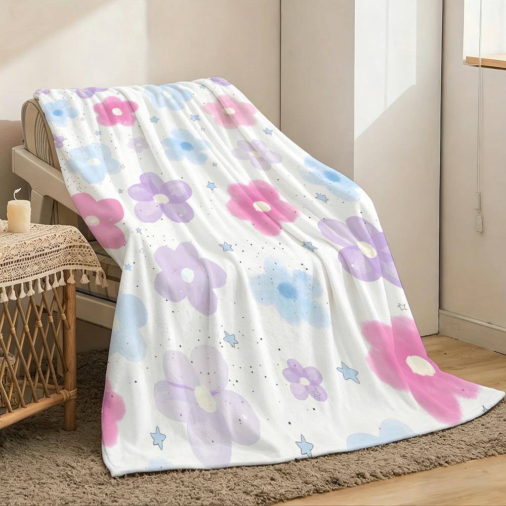 flowers cute Throw Lightweight 240g Flannel Blanket Soft Skin-friendly for Summer Cooling