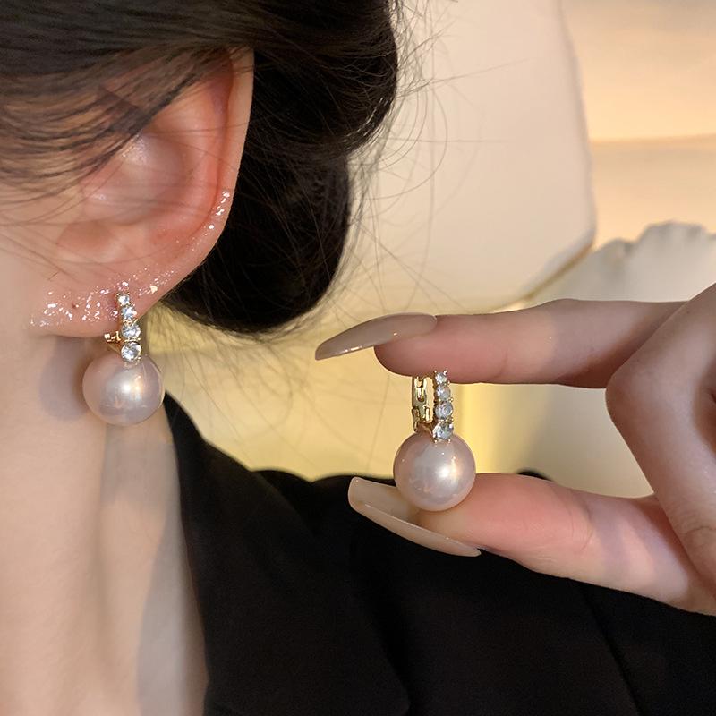 

Серьги-гвоздики из серебра 925 пробы с барочным жемчугом и бриллиантами для женщин - французский ретро-стиль легкой роскоши