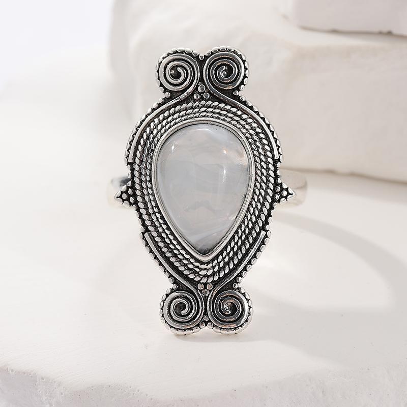 Vintage CopperColor Water Droplet Inlaid Imitation Moonstone Women's Ring Geometry Daily Wear Party Jewelry