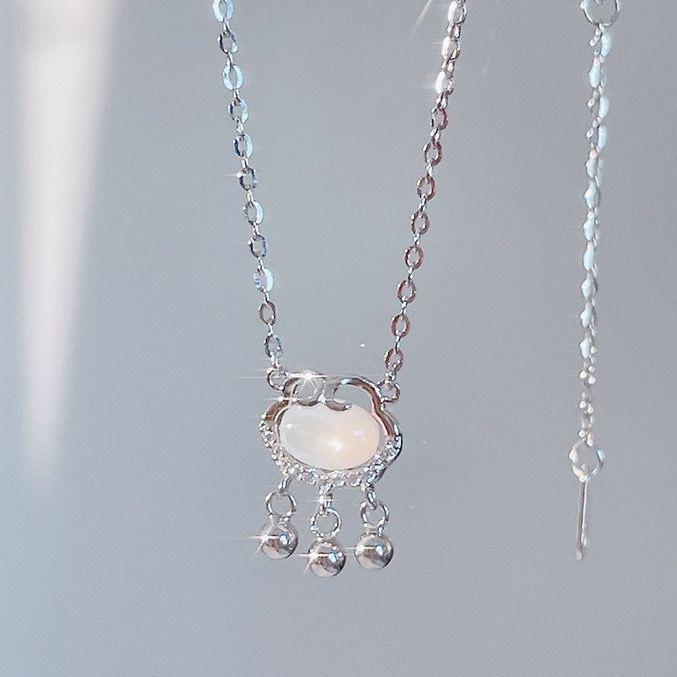 White Chalcedony Peace Lock Necklace for Women Light Luxury Niche Design Sense Auspicious Cloud Long Life Lock Chain Gift for Girlfriend Best Friend