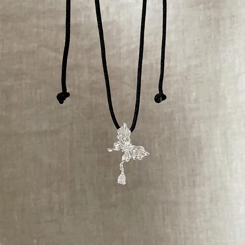 Sophisticated Alloy Butterfly Necklace Stylish Pull String Neckchain Adjustable Rope Chain Choker Stylish Clavicle Chain