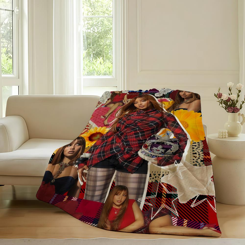 

British singer PinkPantheress Blanket For Sofa Office Bed Plane Travel Sleep Read Relax Camping Soft And Warm 30x40in