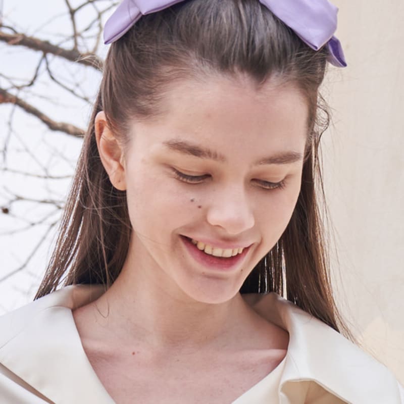 

ZOENA Purple ribbon hair pin Black