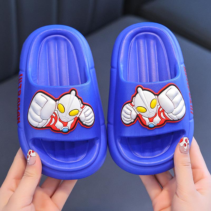 

Authentic Ultraman slippers for boys eva Summer non-slip indoor and outdoor cute cartoon thick-soled sandals 24-25 синий