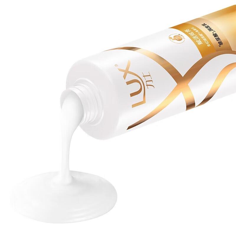 LUX Hyaluronic Acid Revitalizing Hair Conditioner