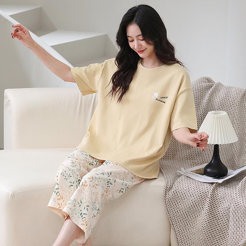 Cotton and silk pajamas women's summer thin round neck short-sleeved cropped pants Korean version Modal soft loose loungewear suit