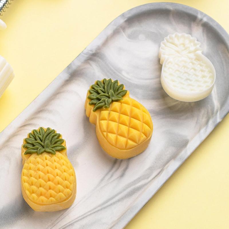 50g Plastic Material Mooncake Moulds Mooncake Stamps Cute Pineapple Shaped DIY Mooncake Gadgets for Mid-Autumn Festival