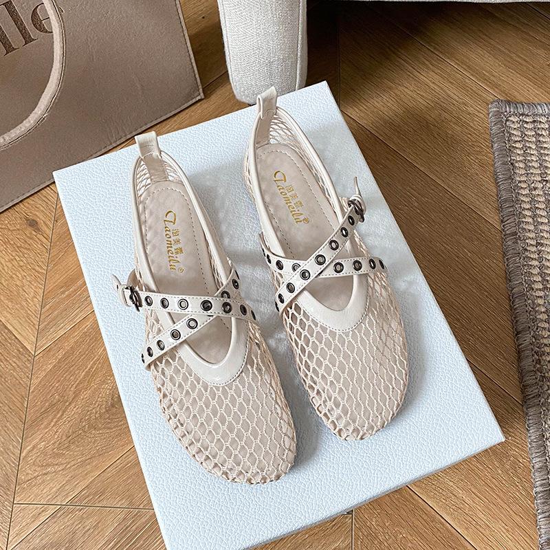 Fashion Air Mesh Breathable Ballet Flats Women Fashion Rivet Belt Buckle Design Flat Shoes for Women Light Cozy Summer Casual Sneakers