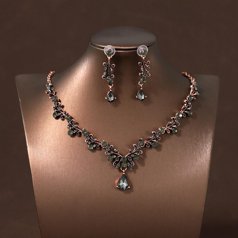 

Комплект ожерелья и серег Аксессуары Аксессуары для свадебного платья Ювелирные изделия для званого ужина