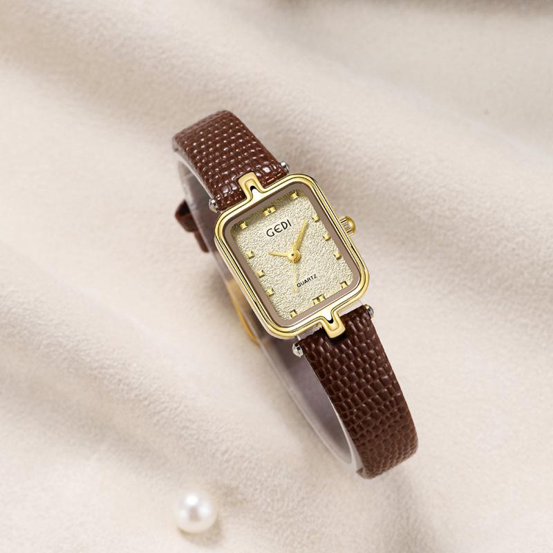 Medieval Style Pointer Light Luxury Niche High-Value Leather Decoration Women'S Waterproof Quartz Watch