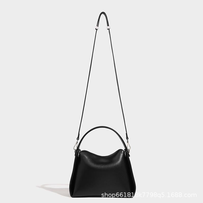 Cross-Border Wholesale Bags for Women New Niche Design 2025 New Fashion Versatile Large Capacity Crossbody Handbag