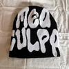 Acryl Strickmütze mit gestickten Buchstaben für Streetwear Mode in der Wintersaison