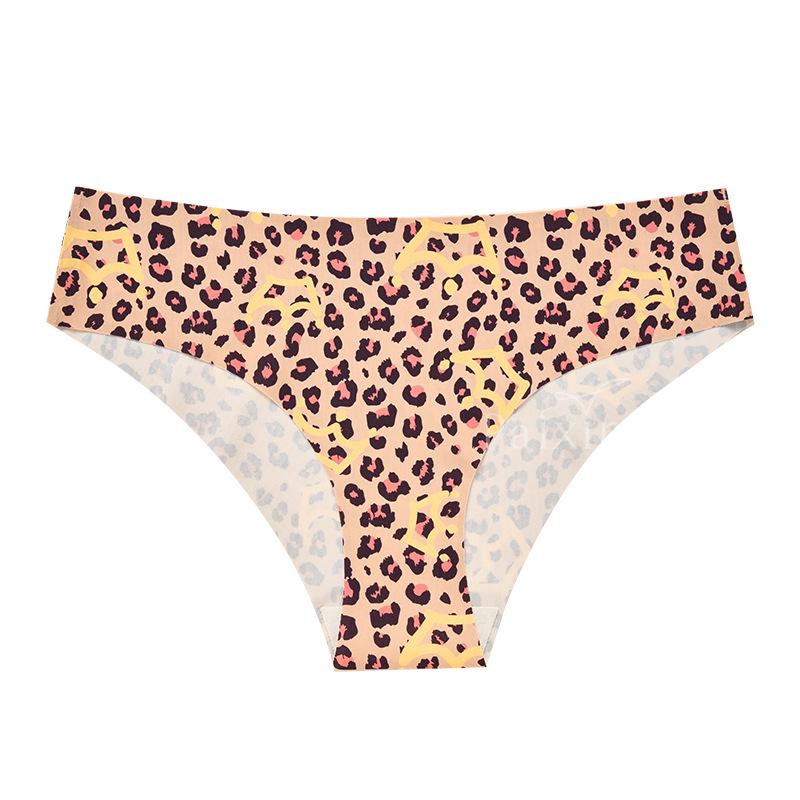 Leopard Heart Seamless Yoga Panties - Thin, Invisible, Quick-Drying, Ice Silk Nude Feel Women's Triangle Underwear