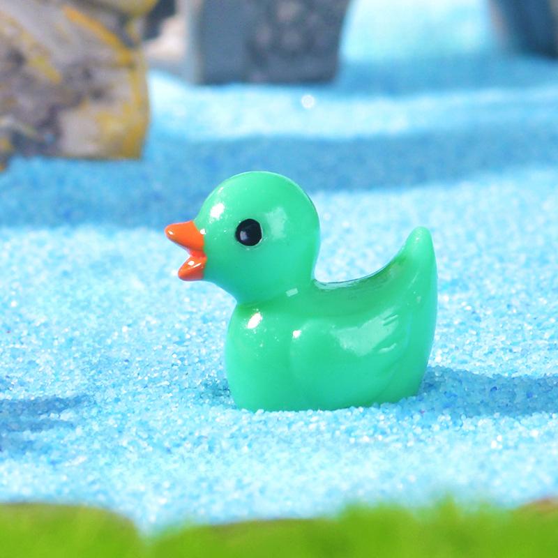 

Моховой микро-ландшафт, красочные фигурки утят, садовые ландшафтные украшения, аксессуары, мини-настольные украшения для офиса темно-зеленого