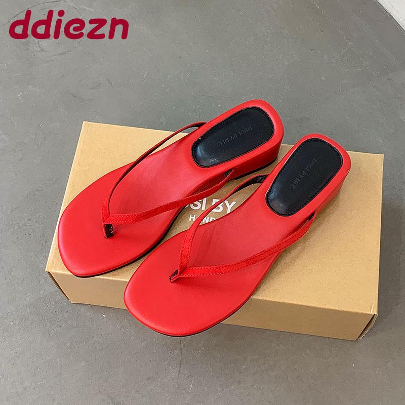 Fashion Fashion Round Toe Ladies Wedges Slippers Shoes Footwear Low Heel Women Slippers Wedges Shoes Female Slides Sandals Flip flops