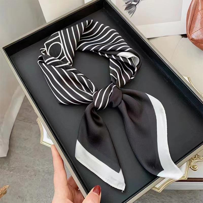 High-End Women's Lightweight Silk Square Scarf - Temperament Print Neckerchief for Neck Protection and Decoration.