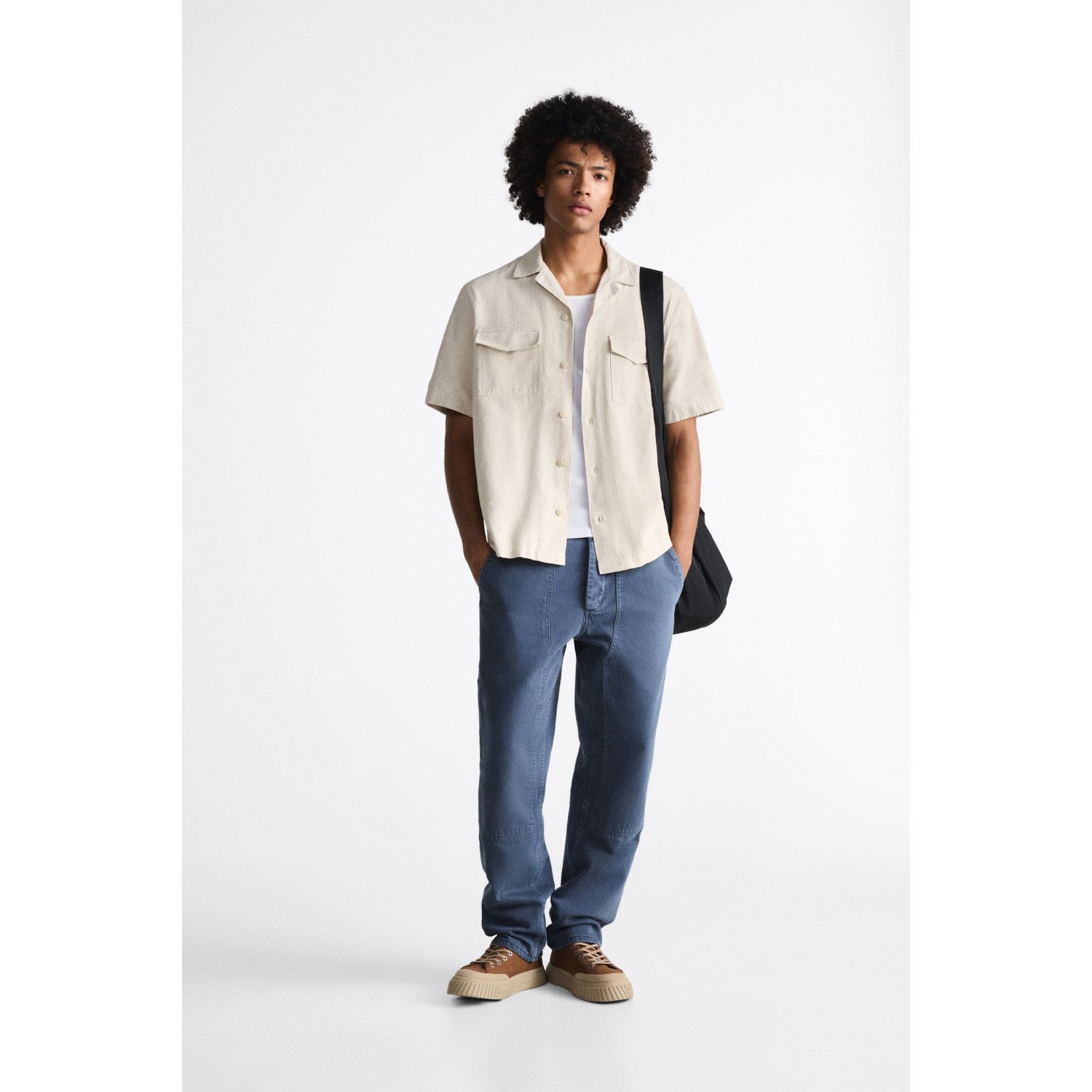 

SHIRT WITH POCKETS