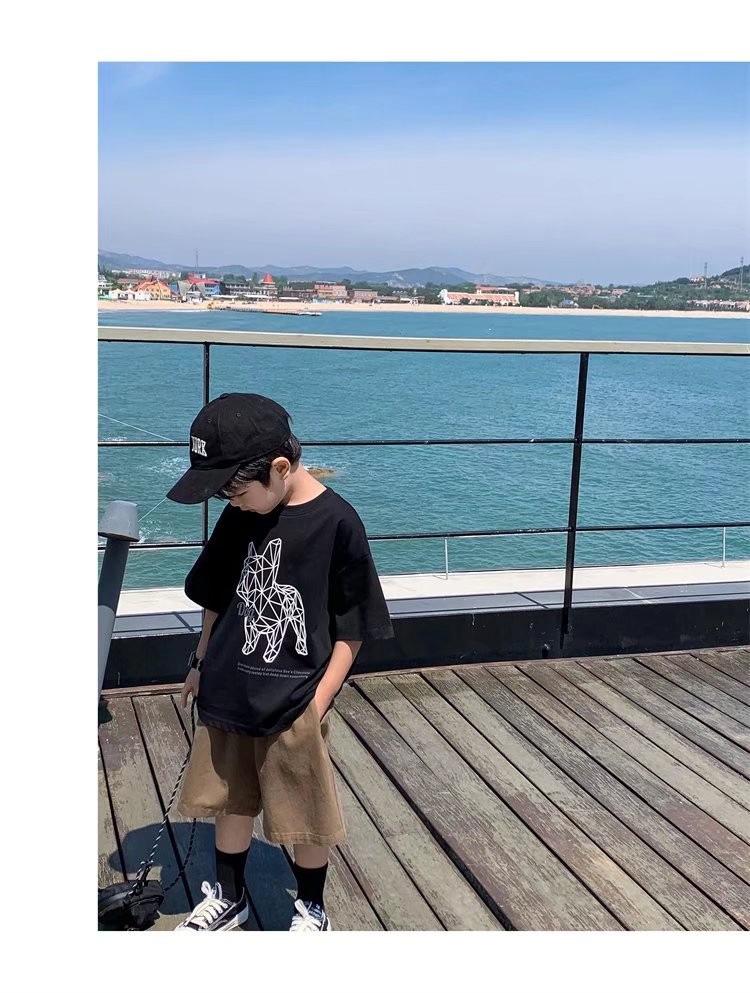 Kinder Freizeit Kurzarm T-Shirt: Sommer-Top für Jungen im koreanischen Stil mit Rundhalsausschnitt