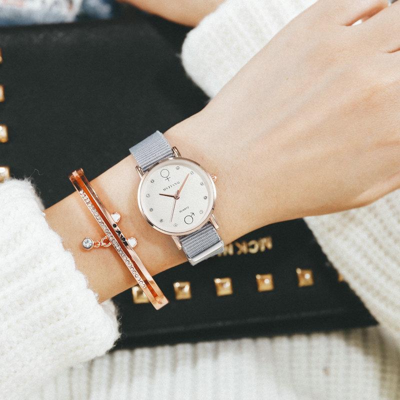 Temperament Small Canvas Strap Girls' Watches Cute Junior High School Girls Simple Retro Style Casual Watches