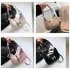 Sac selle en cuir PU avec surpiqûres et fermeture éclair pour un usage quotidien