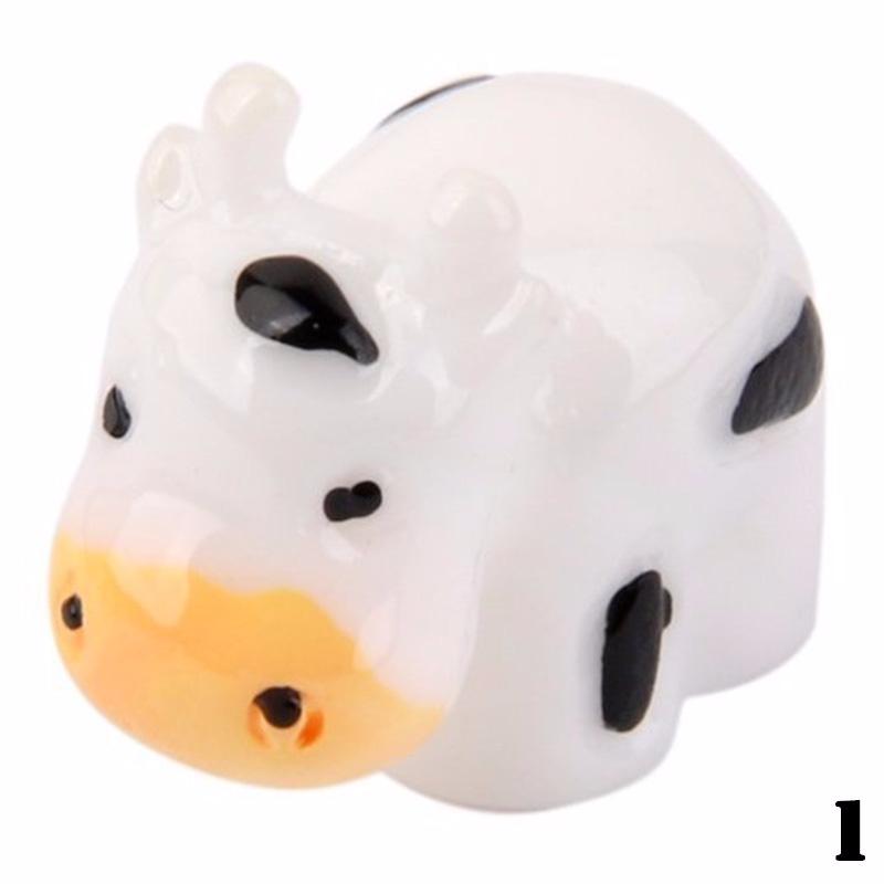 4 PCS New Cow Animals Fairy Garden Miniatures Mini Gnomes Moss Terrariums Resin Crafts Figurines