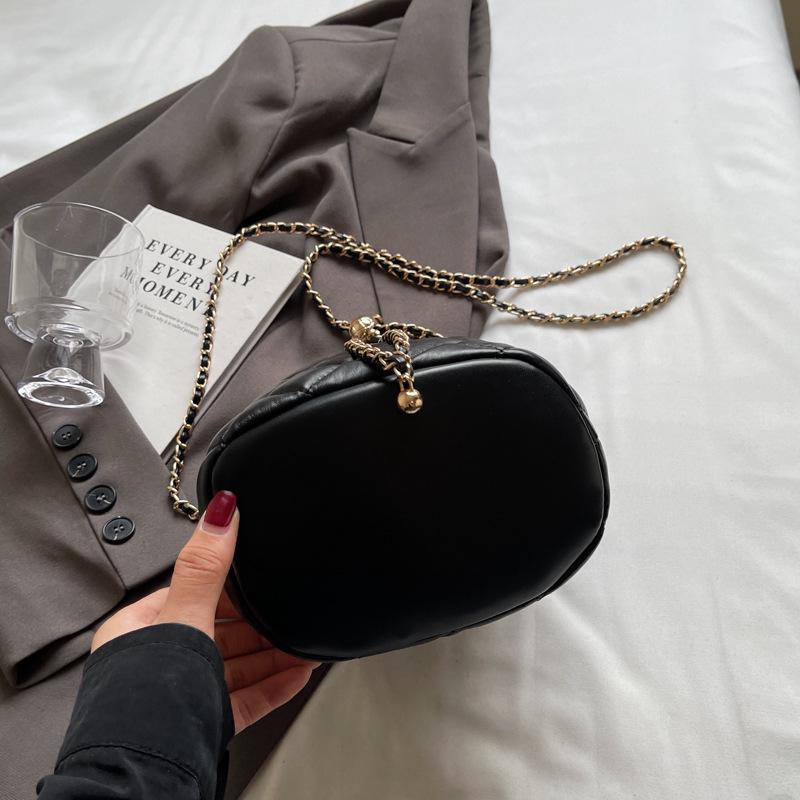 2024 Argyle Chain Crossbody: Luxurious Small Round Bucket Bag for Women