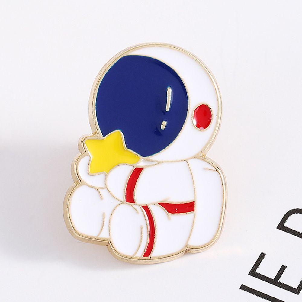 

Kawaii Fashion Student Japanese Astronaut Brooch Korean Style Brooch Bag Ornament Fashion Jewelry