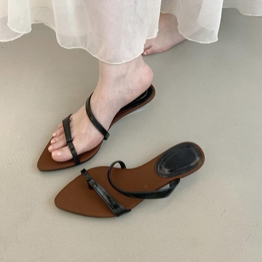 Wedge heel silver thin strap sandals fairy shoes outer wear 2025 summer evening with skirt temperament French sandals