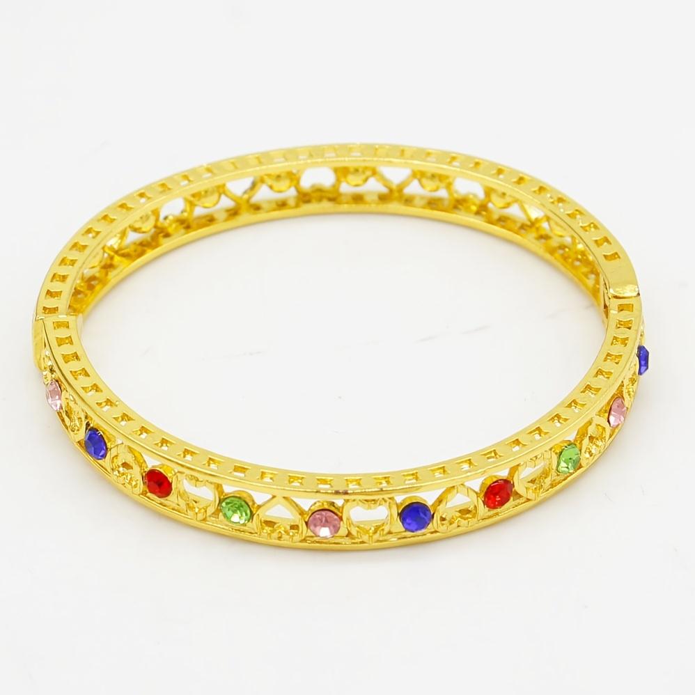 Newly designed Inlaid with colorful cubic zirconia, the bracelet is suitable for daily wear and has a bohemian fashion style pcs Luxury Personalized