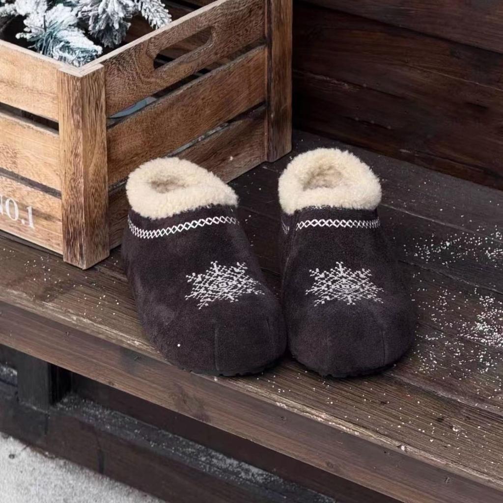 Women's Large Size Soft Elastic Embroidery Winter Warm Cold Padded Snow Boots Non-slip Wear Outdoor Leisure Sports Cotton Boots