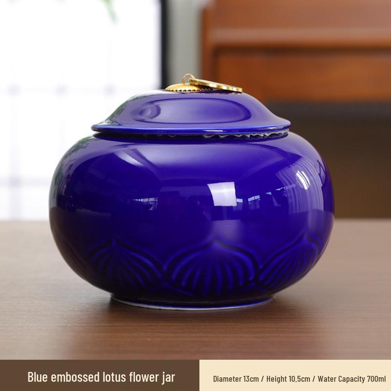 Large Ceramic Tea Storage Canister for Red, Green, Longjing, Biluochun, and Pu'er Tea - Half Jin Capacity