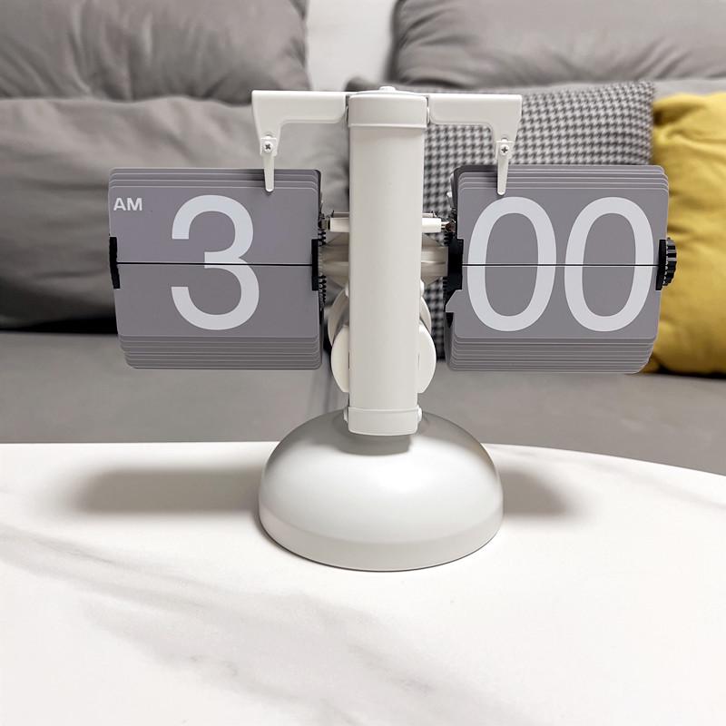 European Retro Flip Clock: Simple Desktop & Wall Design