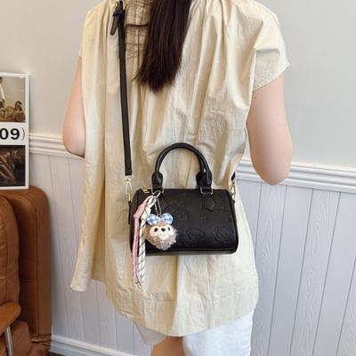 Versatile Handbag 2025 New Fashionable Cute Bear Pillow Bag Spring and Summer Texture Small Bag Women's Messenger Bag