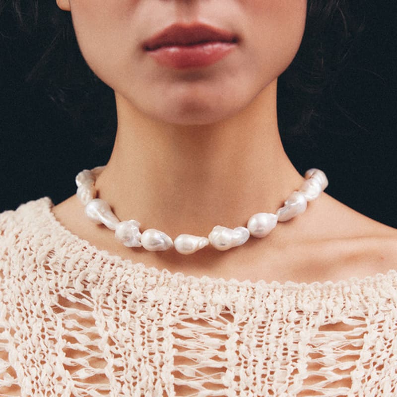 Lowool Queen Pearl Necklace