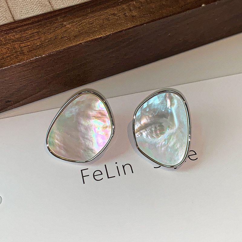 Accessible Luxury Fashion Asymmetrical Female Niche Style Natural White Shell Silver White Mother-Of-Pearl Earrings/Pair