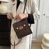 Retro Texture Fashion Bag Women's 2025 New Autumn and Winter Casual Commuting Backpack Niche Design Messenger Bag