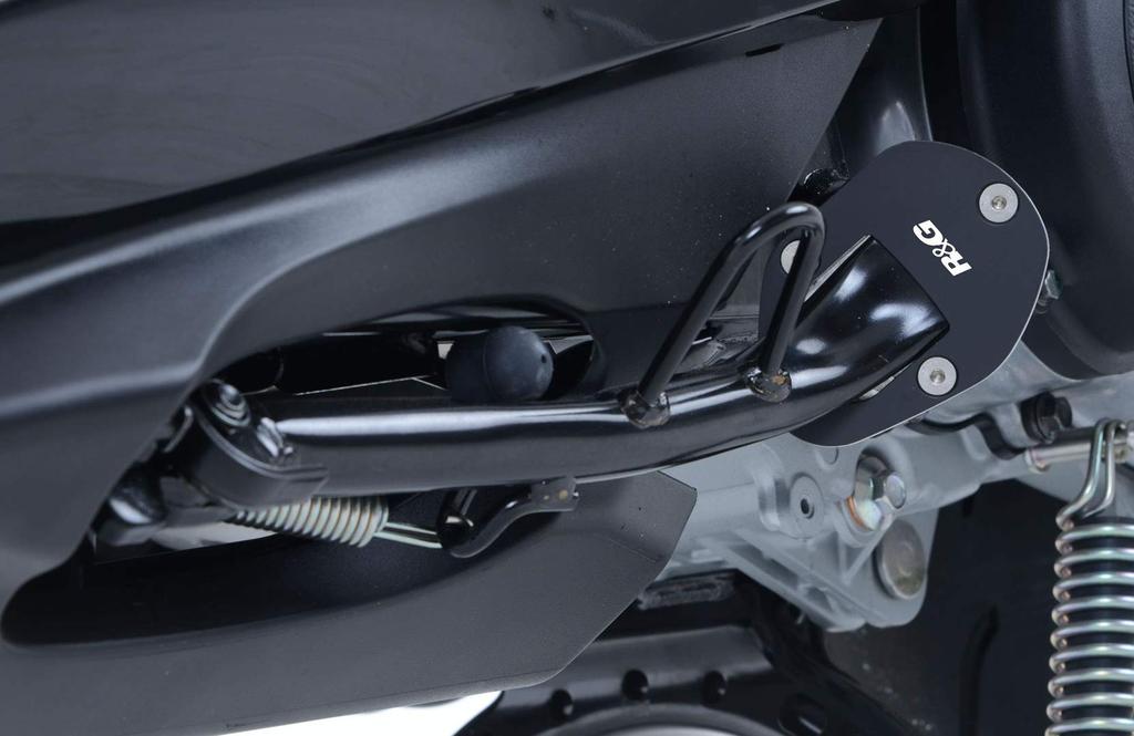 R&G Kickstand Shoe, Silver/Black, for Yamaha Majesty S (2014-), S-Max (2014-), RG-PKS0068SI