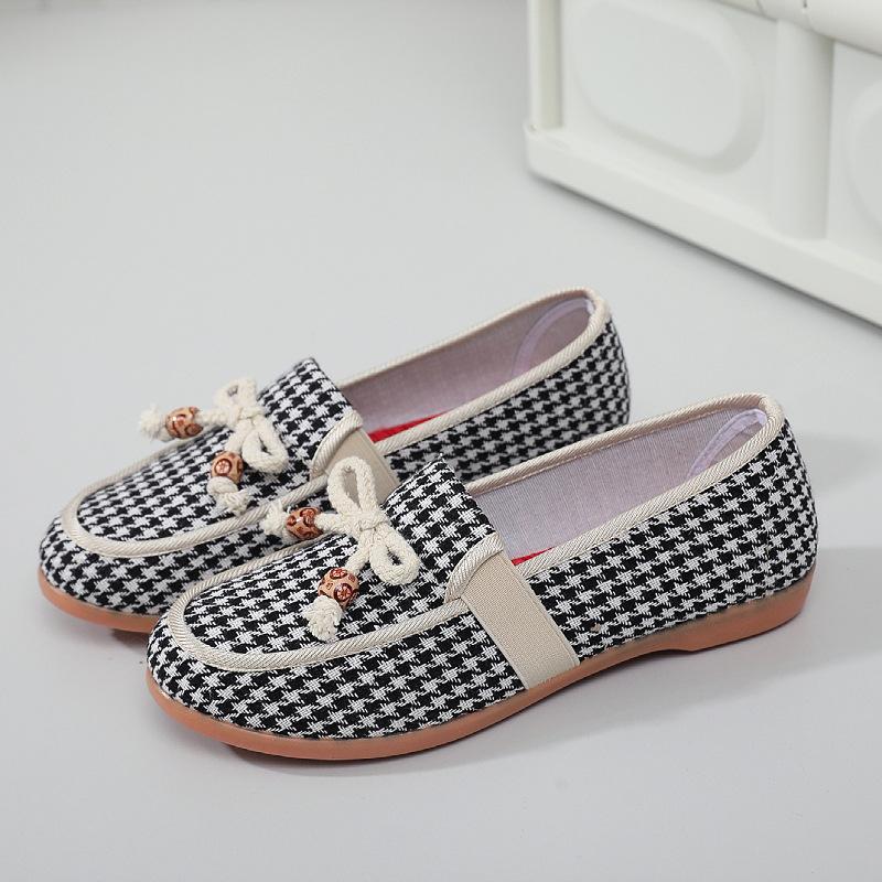 

Cloth shoes women s single shoes new beef tendon sole one pedal bow non-slip wear-resistant thin shoes 35