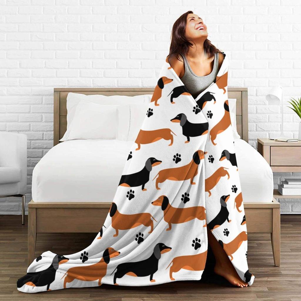 Cute Dachshund Dog Printed Blanket for Sofa Bed Travel Camping Living Room Office Conditioning Blanket for All Seasons Gifts
