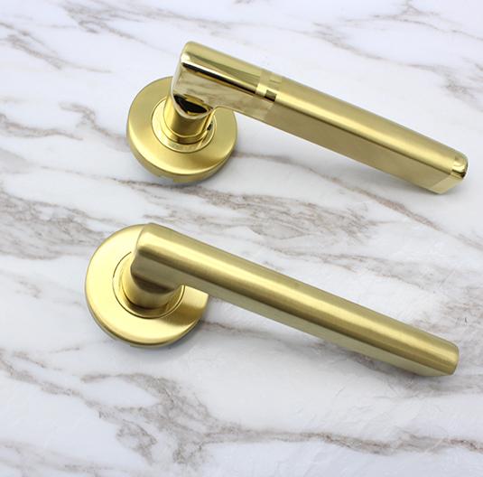 Heavy Duty Door Brushed Polish Gold Stainless Steel 304 Security Interior Passage Tubular Pull Lever Door Handle